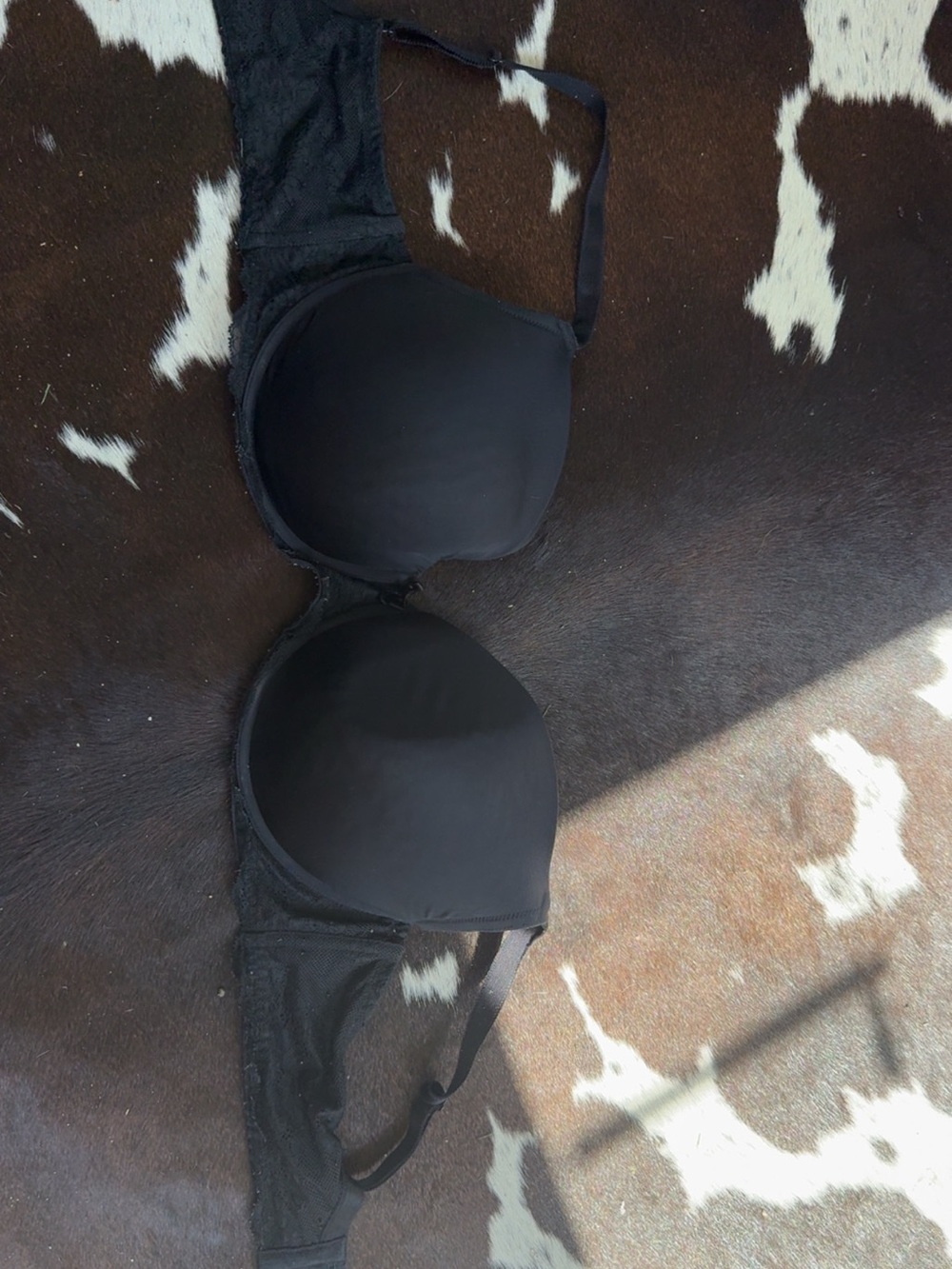 38 DDD Black Push-Up Bra - Classic Smooth Support